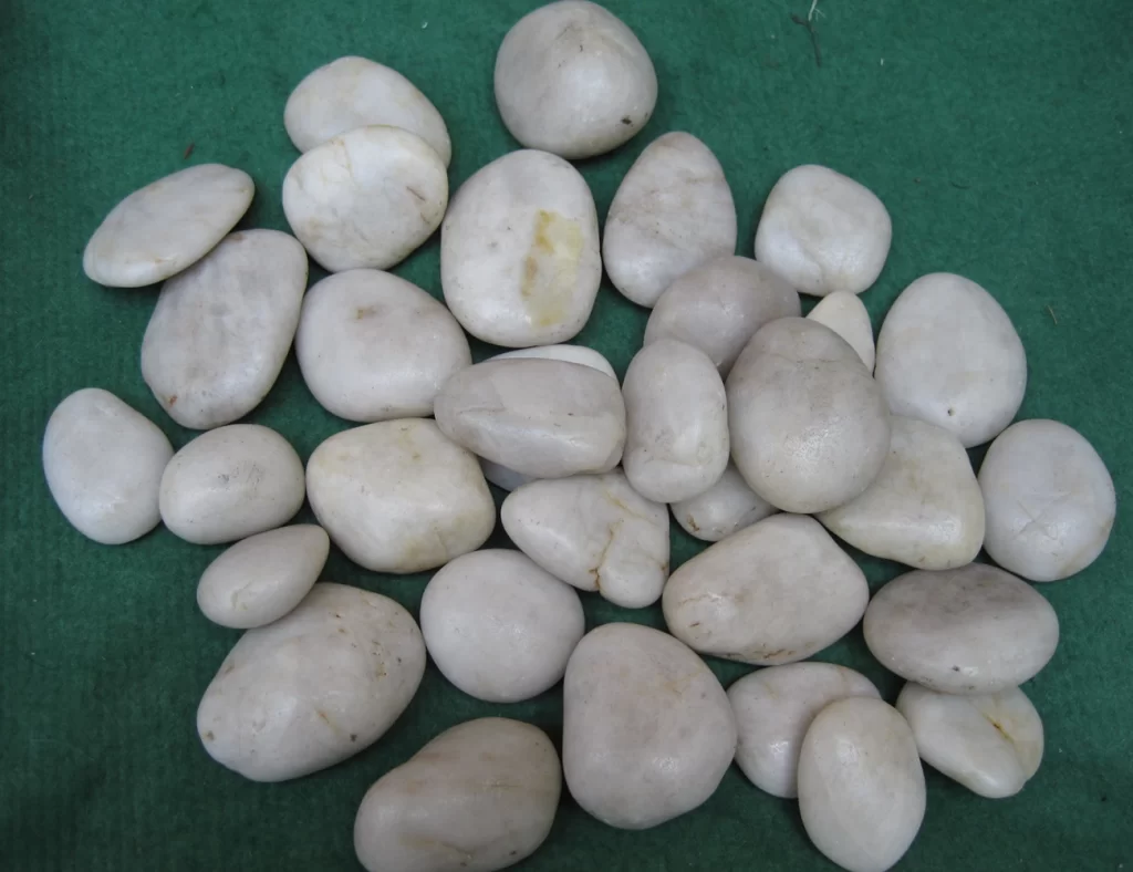 white river stone pebbles