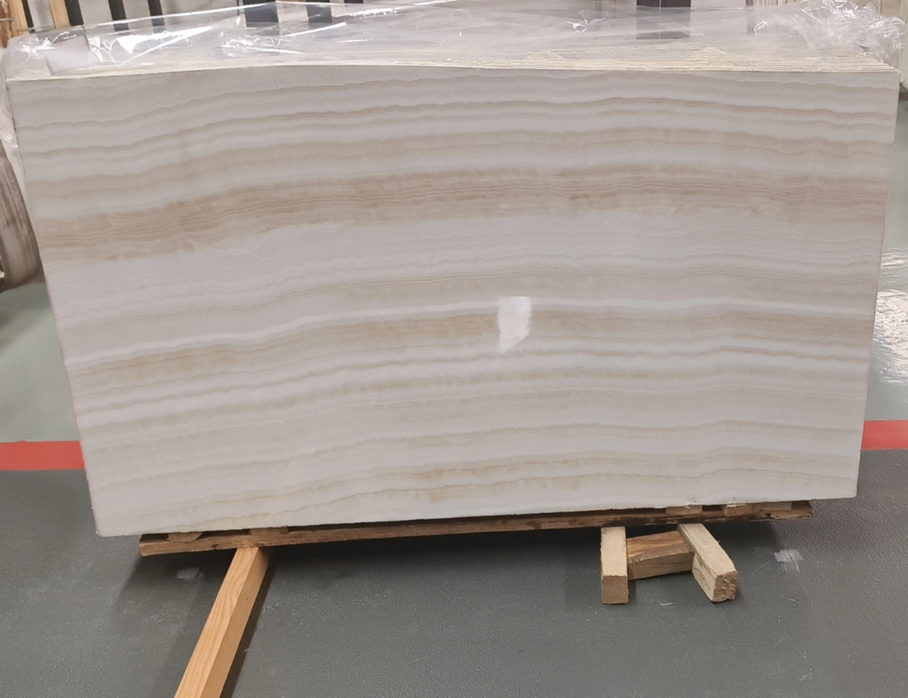 vanilla onyx slab