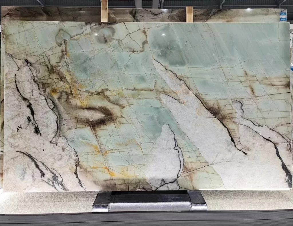 cristallo tiffany quartzite